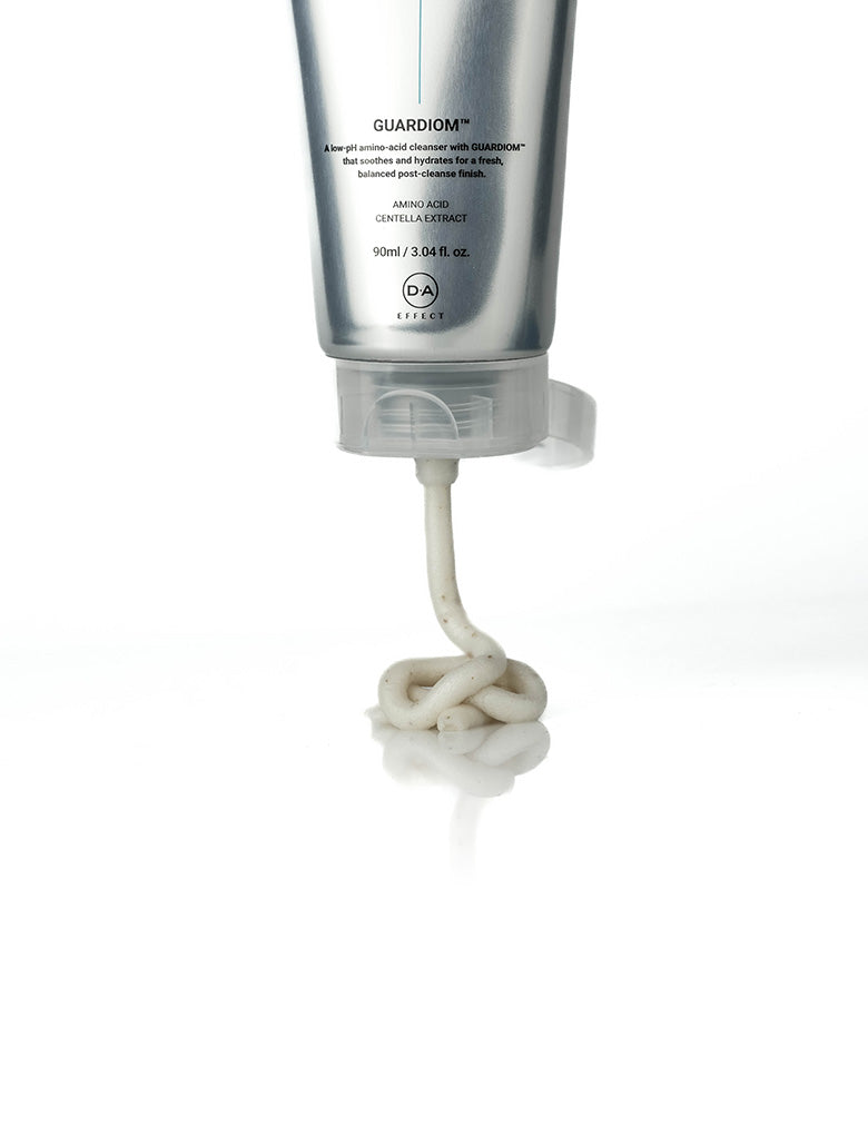 pH Balancing Barrier Cleanser